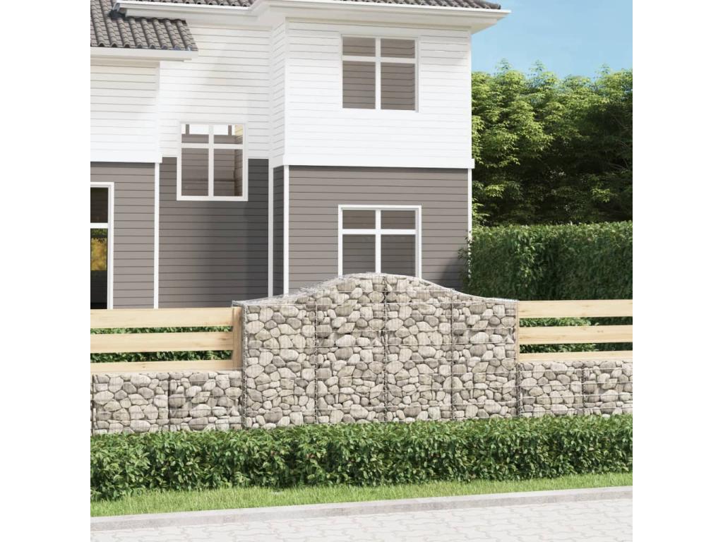 Set of 9 Home Items - Silver Metal, W 118.1 x D 19.7 x H 63 in