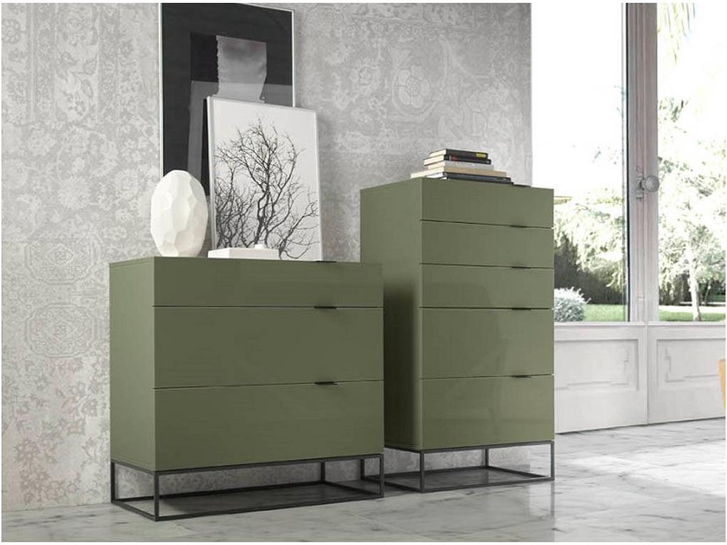 Dresser - Yellow Wood, W 31.5 x D 17.7 x H 31.5 in
