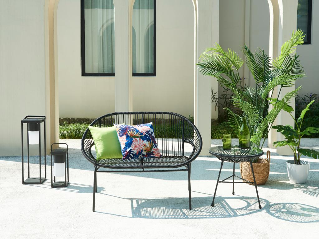 Bench - Black Resin, W 45.3 x D 30.7 x H 31.5 in